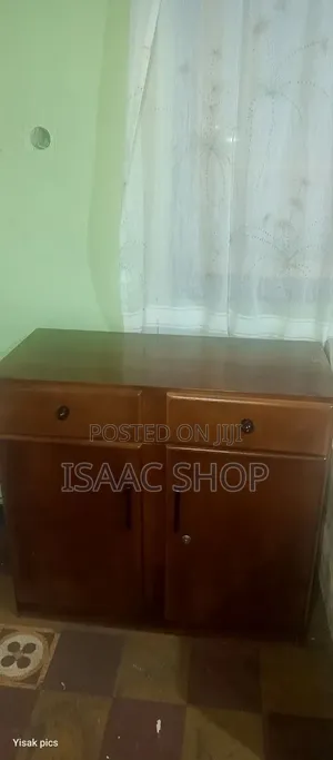 የእቃ ብፌ ለእስቶቭ ማስቀመጫ የሚሆን