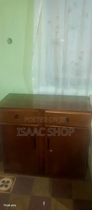የእቃ ብፌ ለእስቶቭ ማስቀመጫ የሚሆን