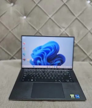 New Laptop Dell XPS 15 16GB Intel Core i7 SSD 512GB
