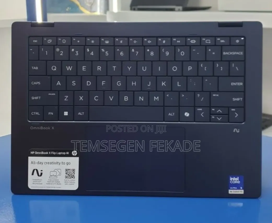 New Laptop HP OmniBook Ultra Flip 14" 16GB Intel Core Ultra 5 SSD 512GB