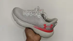 Under Armor Men's Sneaker