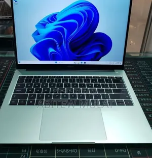 New Laptop Over Powered 16GB Intel Core i5 SSD 512GB