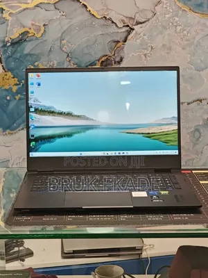 New Laptop HP Omen 16 16GB Intel Core i7 SSD 512GB