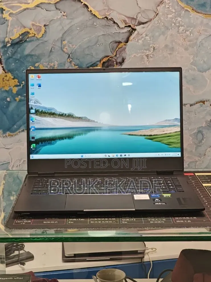 New Laptop HP Omen 16 16GB Intel Core i7 SSD 512GB