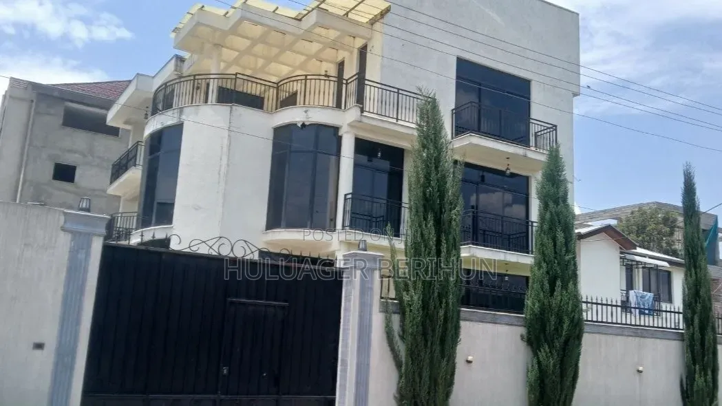 Furnished 8bdrm House in Bole for sale