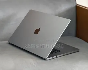New Laptop Apple MacBook Pro 2021 M1 16GB Apple M1 SSD 1T
