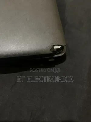 Laptop Dell Latitude 5400 8GB Intel Core i7 HDD+SSD 256GB