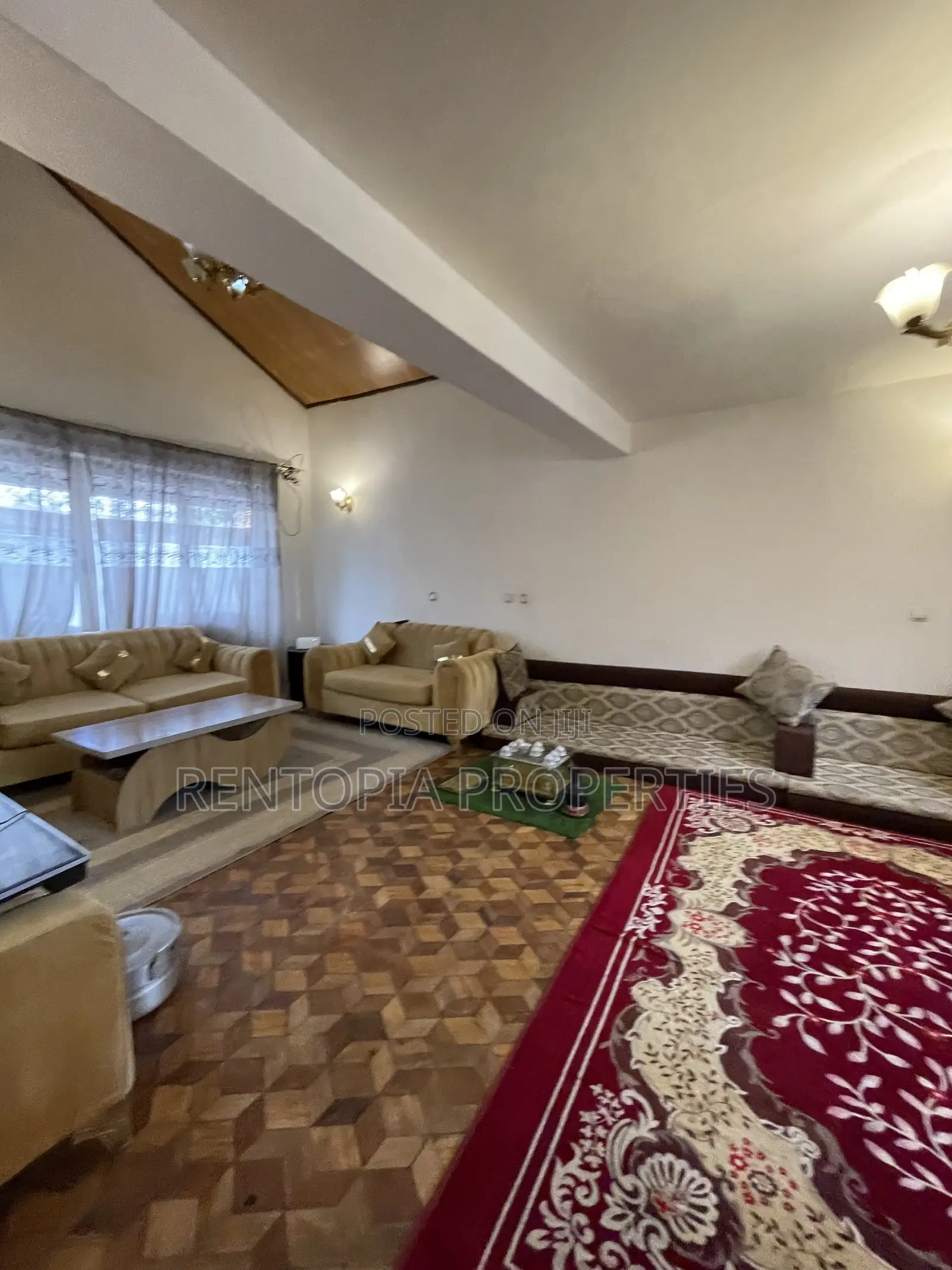 Furnished 4bdrm House in Bole for rent