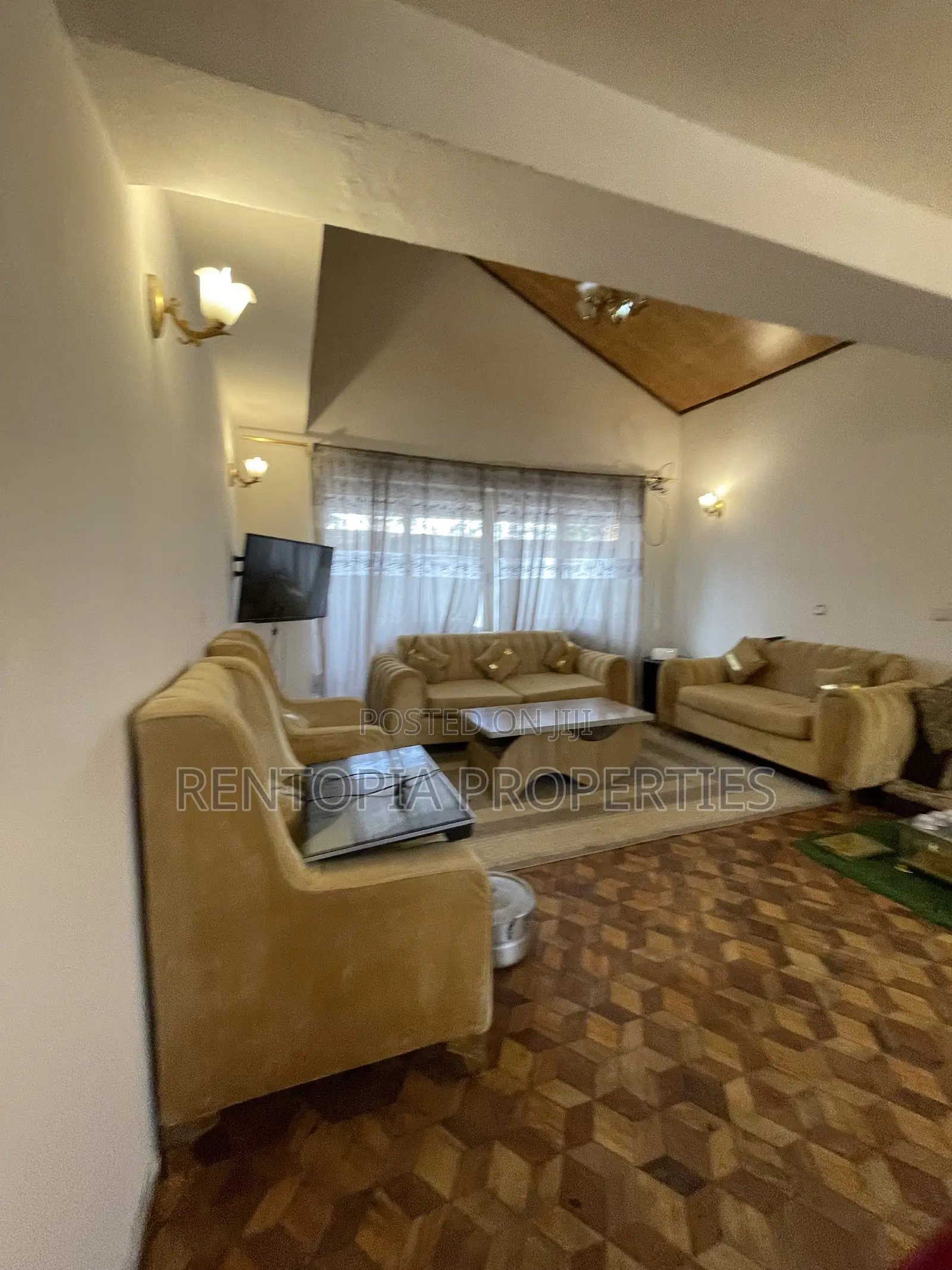 Furnished 4bdrm House in Bole for rent
