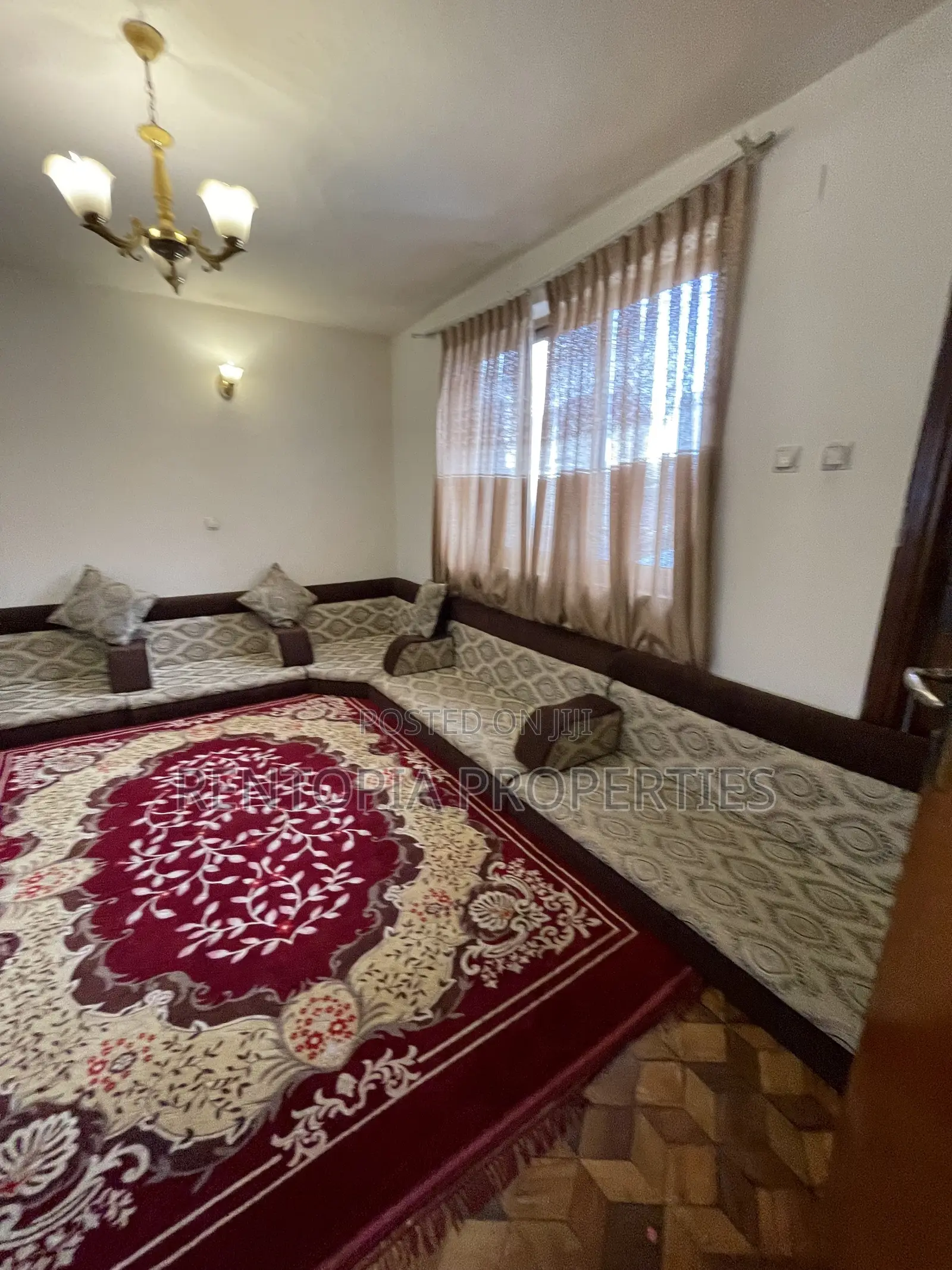Furnished 4bdrm House in Bole for rent