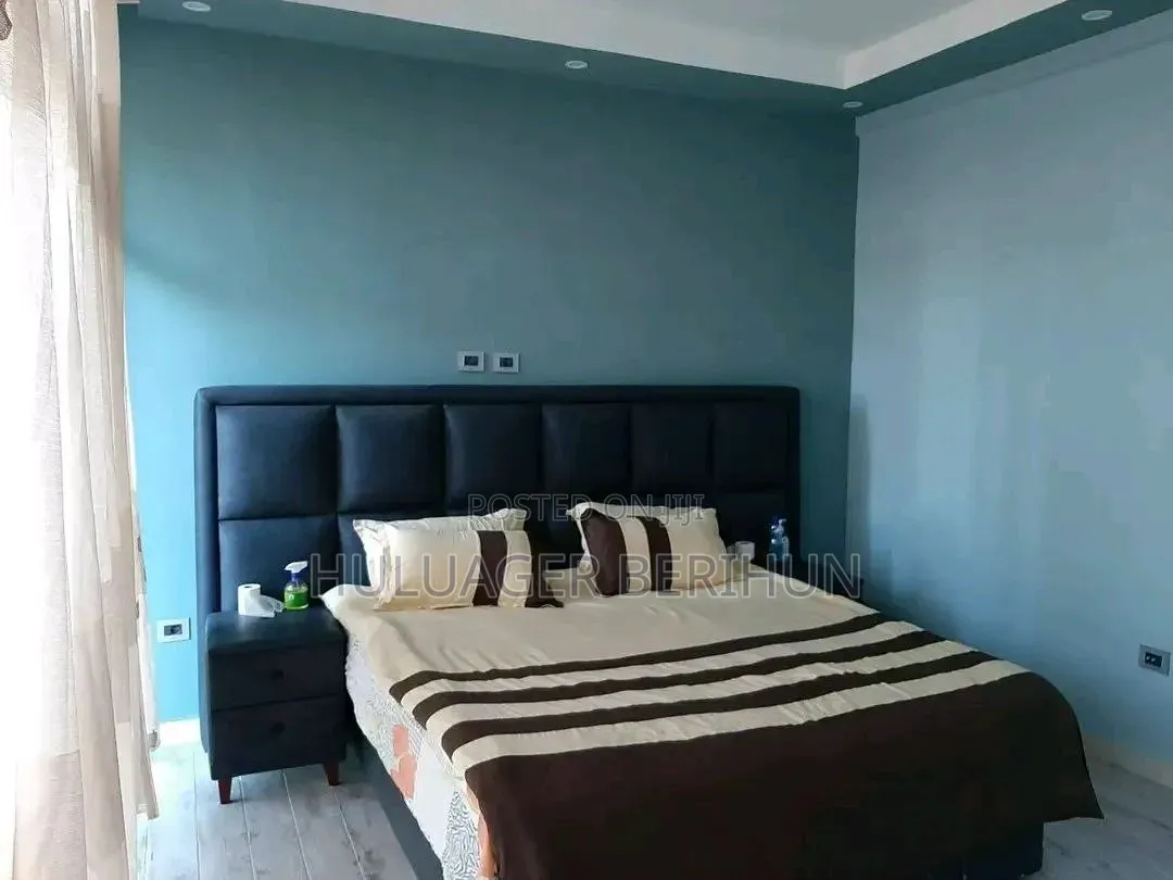 Furnished 6bdrm House in Bole for sale