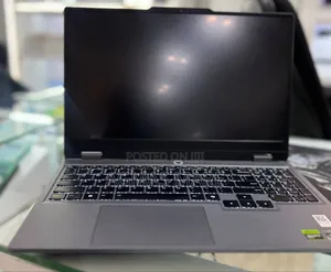 New Laptop Lenovo LOQ 15AHP10 16GB AMD Ryzen 5 SSD 512GB