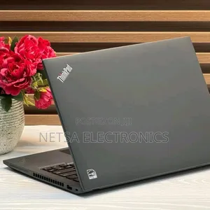 New Laptop Lenovo ThinkPad T14 G3 16GB Intel Core i7 SSD 512GB