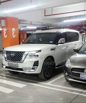 Nissan Patrol 2016 White