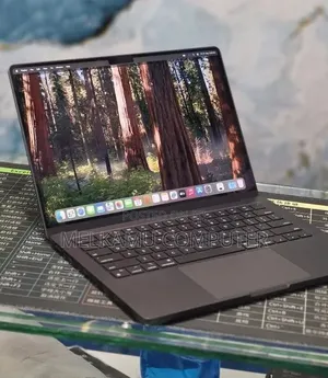 New Laptop Apple MacBook Pro 2024 M4 16GB Apple M4 SSD 512GB