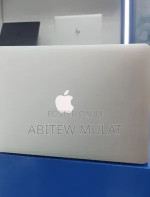 New Laptop Apple MacBook Air 2017 8GB Intel Core i7 SSD 128GB