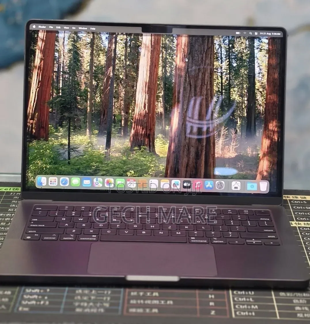 New Laptop Apple MacBook Pro 2024 M4 16GB Intel SSD 512GB