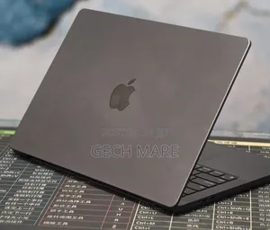 New Laptop Apple MacBook Pro 2024 M4 16GB Intel SSD 512GB