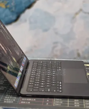 New Laptop Apple MacBook Pro 2024 M4 16GB Intel SSD 512GB