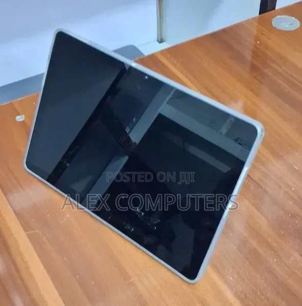 New Lenovo Pad 128 GB Silver