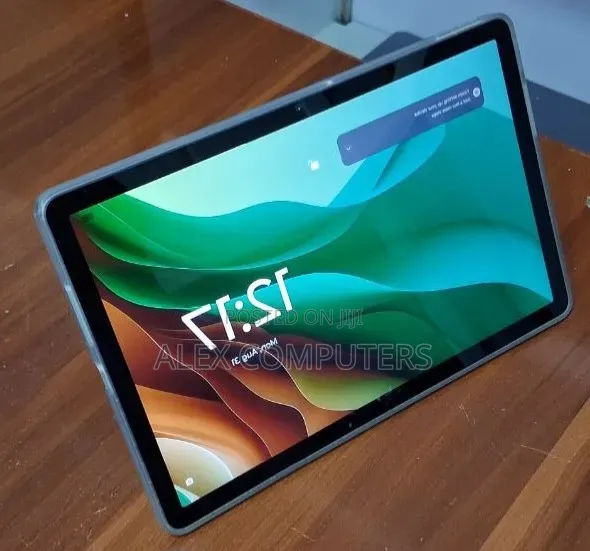 New Lenovo Pad 128 GB Silver