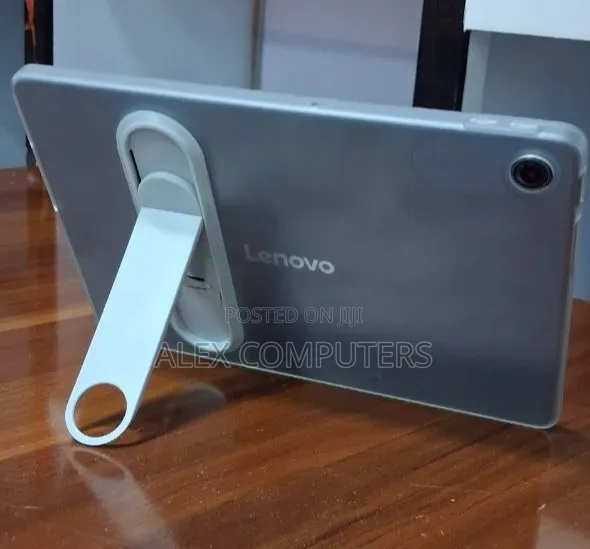 New Lenovo Pad 128 GB Silver