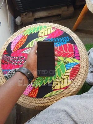 Samsung Galaxy S10e 128 GB Blue