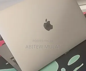 New Laptop Apple MacBook Air 2020 M1 8GB Apple M1 SSD 256GB