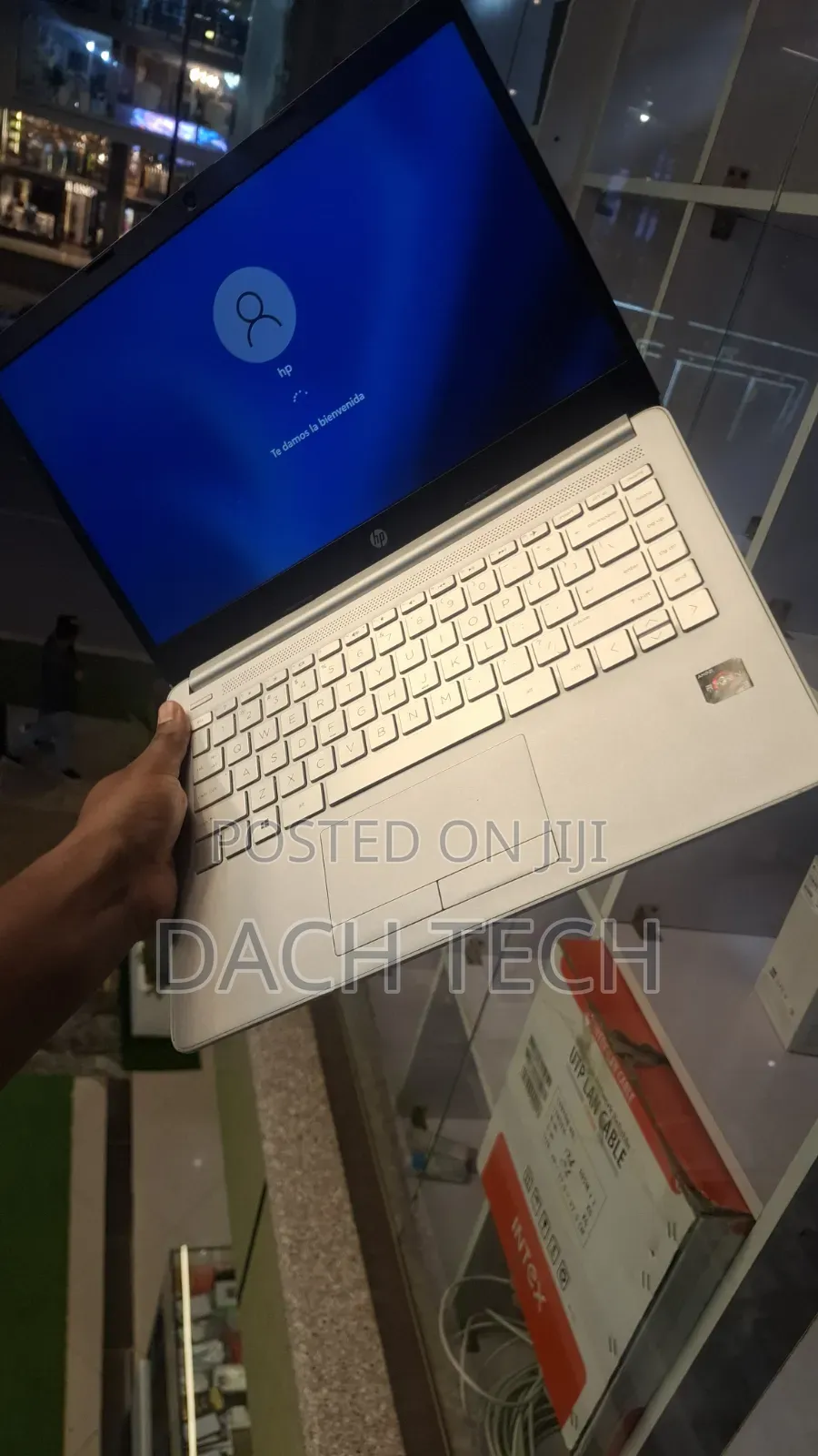New Laptop HP Stream Notebook 8GB AMD Ryzen 3 SSD 256GB