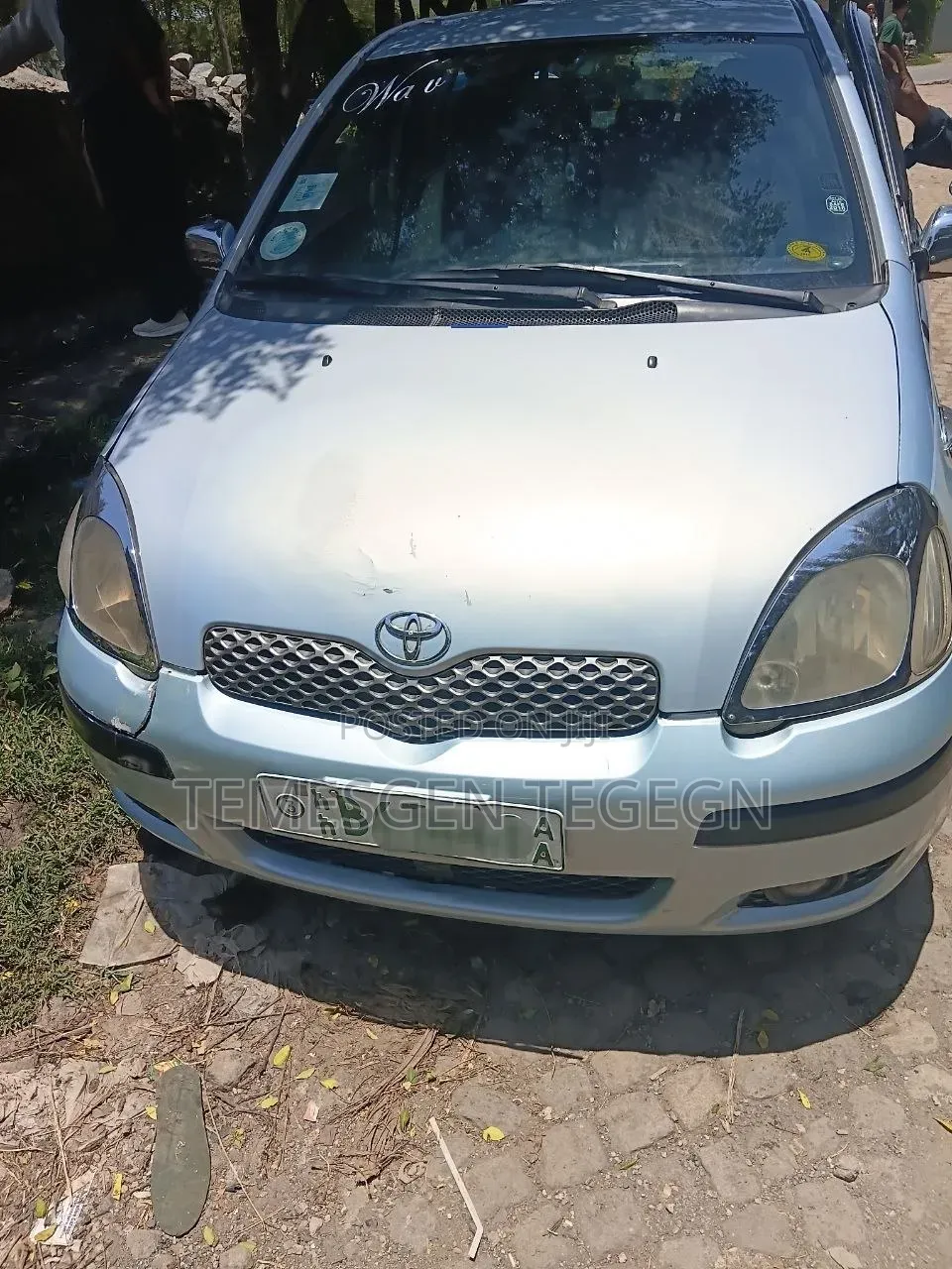 Toyota Vitz 2004