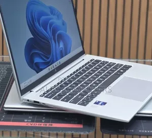New Laptop HP EliteBook 840 16GB Intel Core i7 SSD 512GB