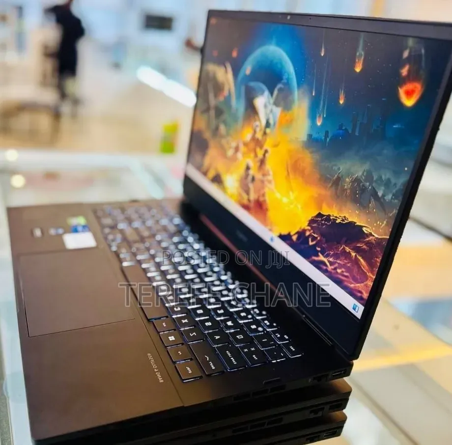 New Laptop HP Omen 16 16GB Intel Core i7 SSD 512GB