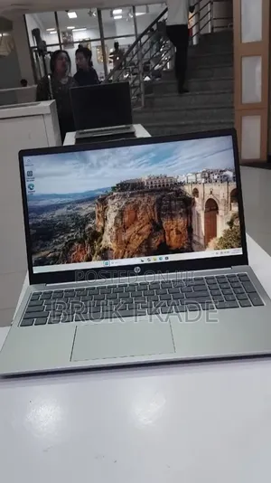New Laptop HP Stream Notebook 16GB Intel Core i7 SSD 1T