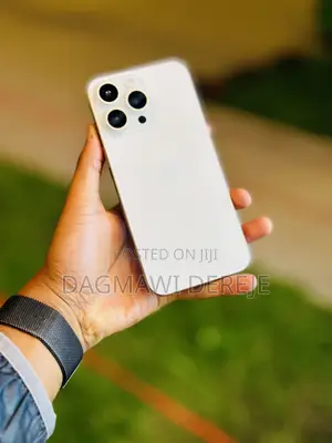 Apple iPhone 15 Pro Max 256 GB White