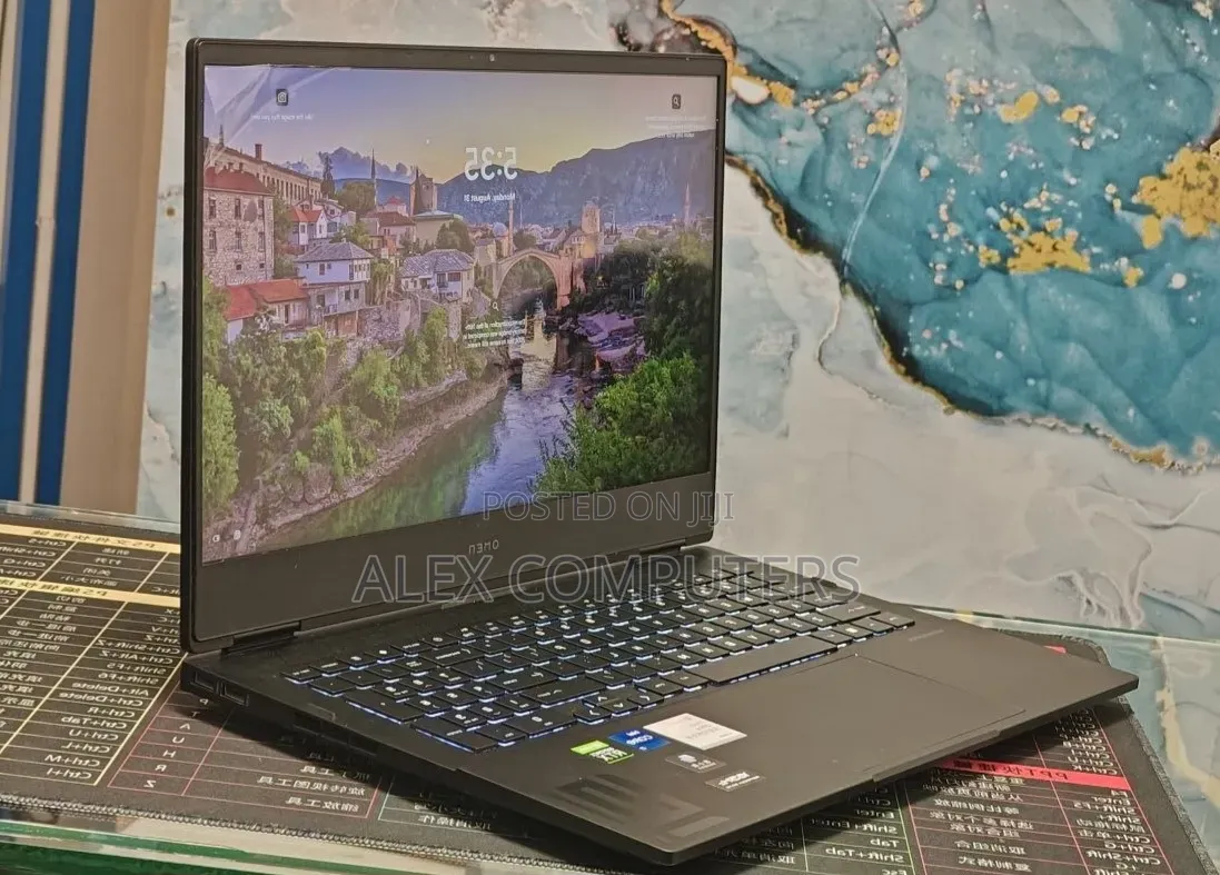 New Laptop HP Omen 16 16GB Intel Core i7 SSD 512GB