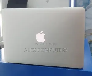 New Laptop Apple MacBook Air 2017 8GB Intel Core i7 SSD 128GB