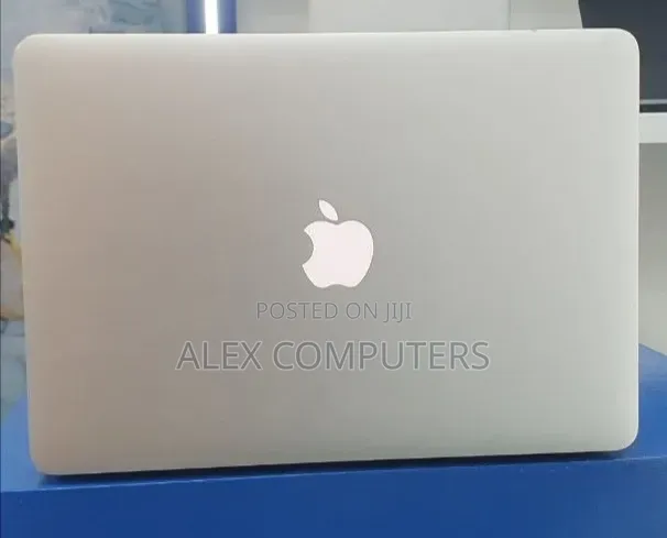 New Laptop Apple MacBook Air 2017 8GB Intel Core i7 SSD 128GB