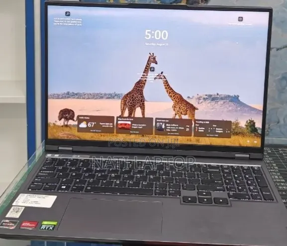 New Laptop Lenovo 16GB AMD Ryzen 7 SSD 512GB