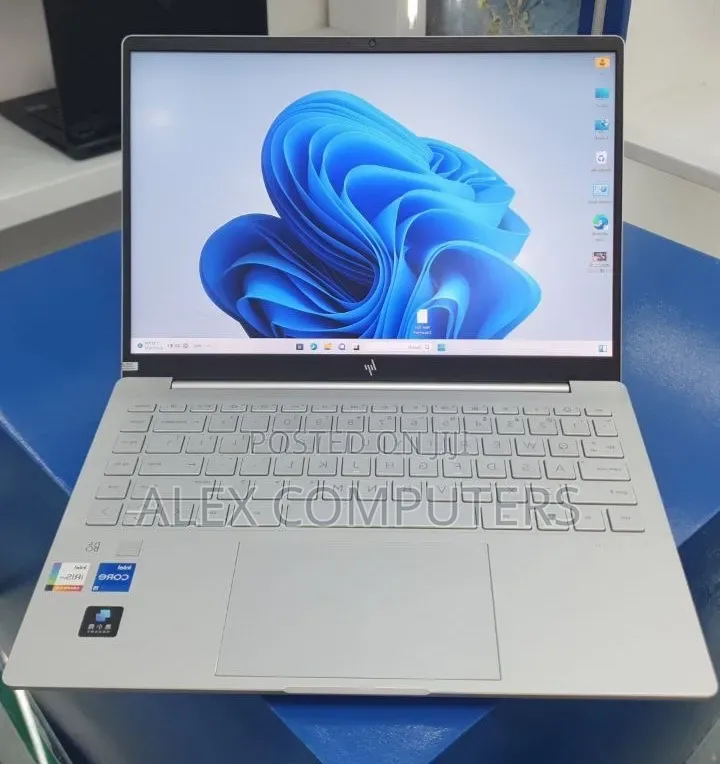 New Laptop HP Pavilion 15 16GB Intel Core i7 SSD 1T