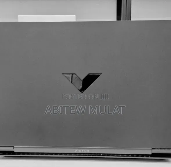 New Laptop HP Victus 16 16GB Intel Core i7 SSD 512GB