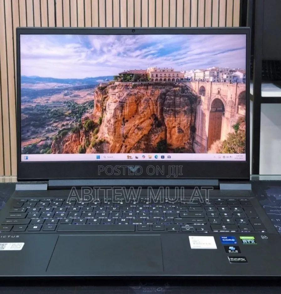 New Laptop HP Victus 16 16GB Intel Core i7 SSD 512GB