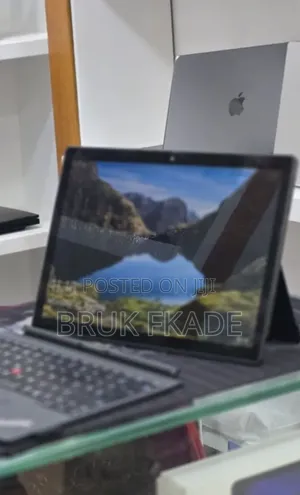 New Laptop Lenovo ThinkPad Yoga 16GB Intel Core i7 SSD 512GB