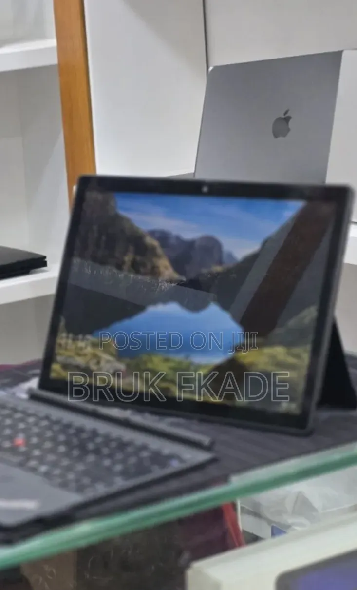 New Laptop Lenovo ThinkPad Yoga 16GB Intel Core i7 SSD 512GB