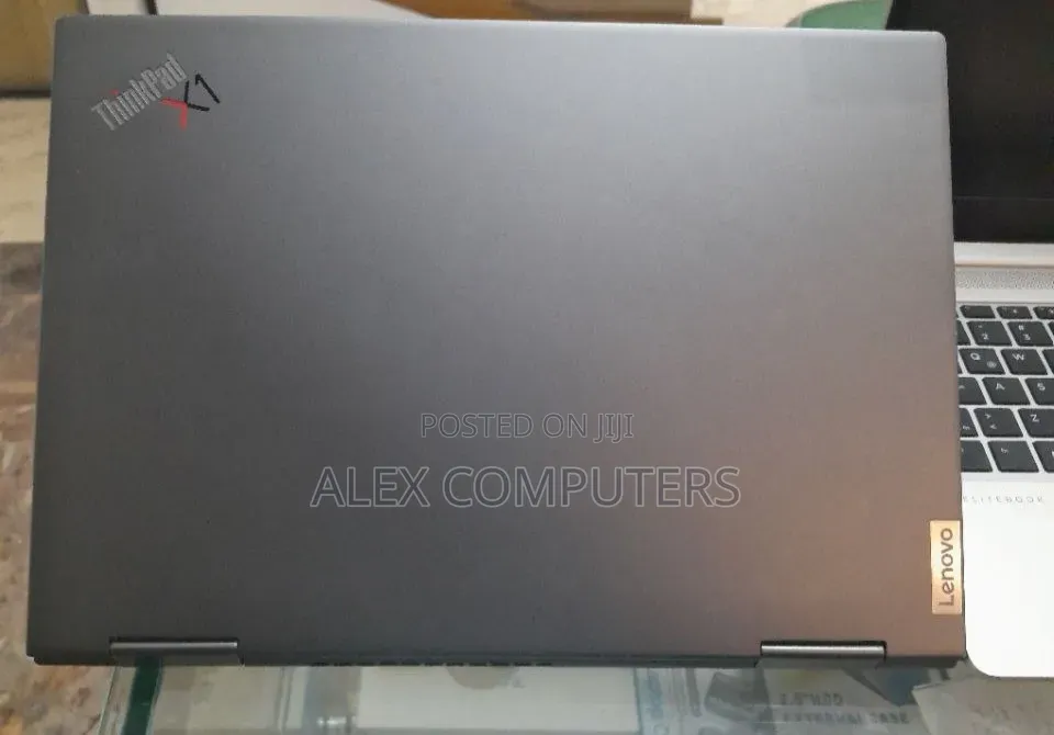 New Laptop Lenovo ThinkPad X1 Yoga 32GB Intel Core i7 SSD 512GB