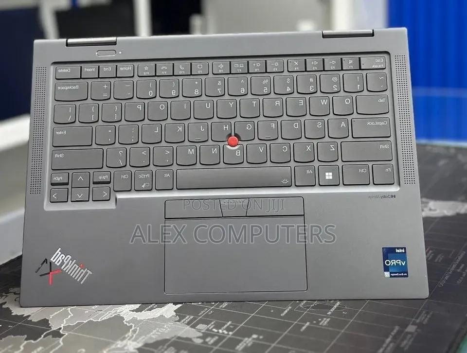 New Laptop Lenovo ThinkPad X1 Yoga 32GB Intel Core i7 SSD 512GB