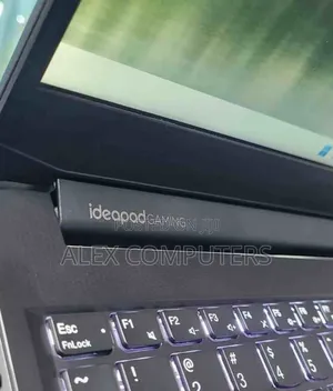 New Laptop Lenovo Ideapad 3 16GB Intel Core i5 SSD 512GB