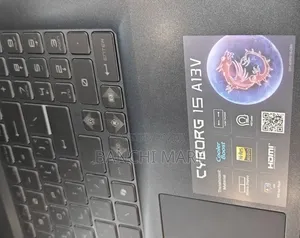 New Laptop MSI Cyborg 15 16GB Intel Core i7 SSD 1T