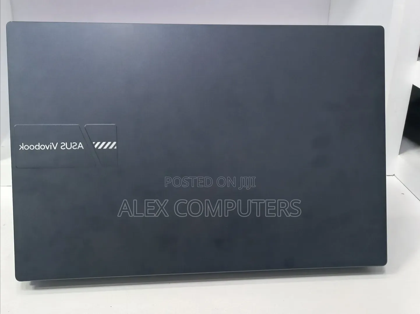 New Laptop Asus VivoBook 15 X505BA 16GB Intel Core 5 SSD 512GB