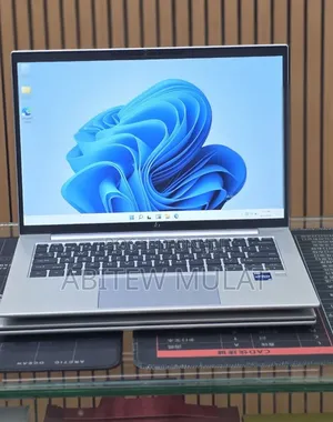 New Laptop HP EliteBook 840 G10 16GB Intel Core i7 SSD 512GB
