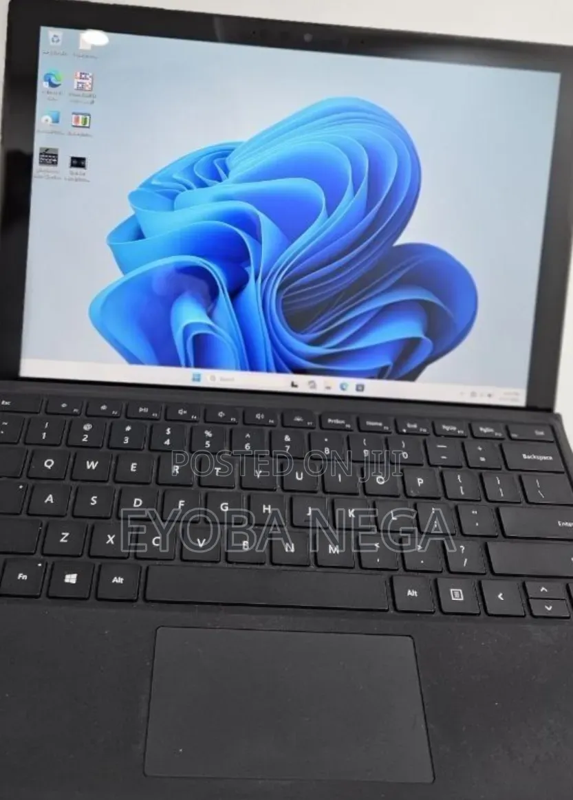 New Laptop Microsoft Surface Pro 7+ 16GB Intel Core i7 SSD 1T